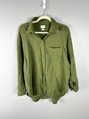 WILFRED Aritzia Boyfriend Shirt Gauzy Cotton Green Small Oversized Coastal Beach